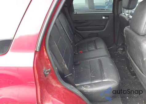 2010 Ford Escape Limited z USA, uszkodzony, nr VIN 1FMCU0EG9AKA85395